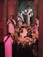 Canto do Perdão dos Homens na Igreja Nossa Senhora da Abadia